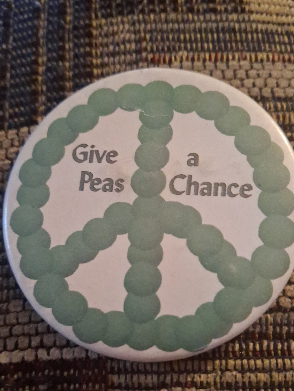 Give a Peas Chance Green Peace Sign Button Badge Pin Funny